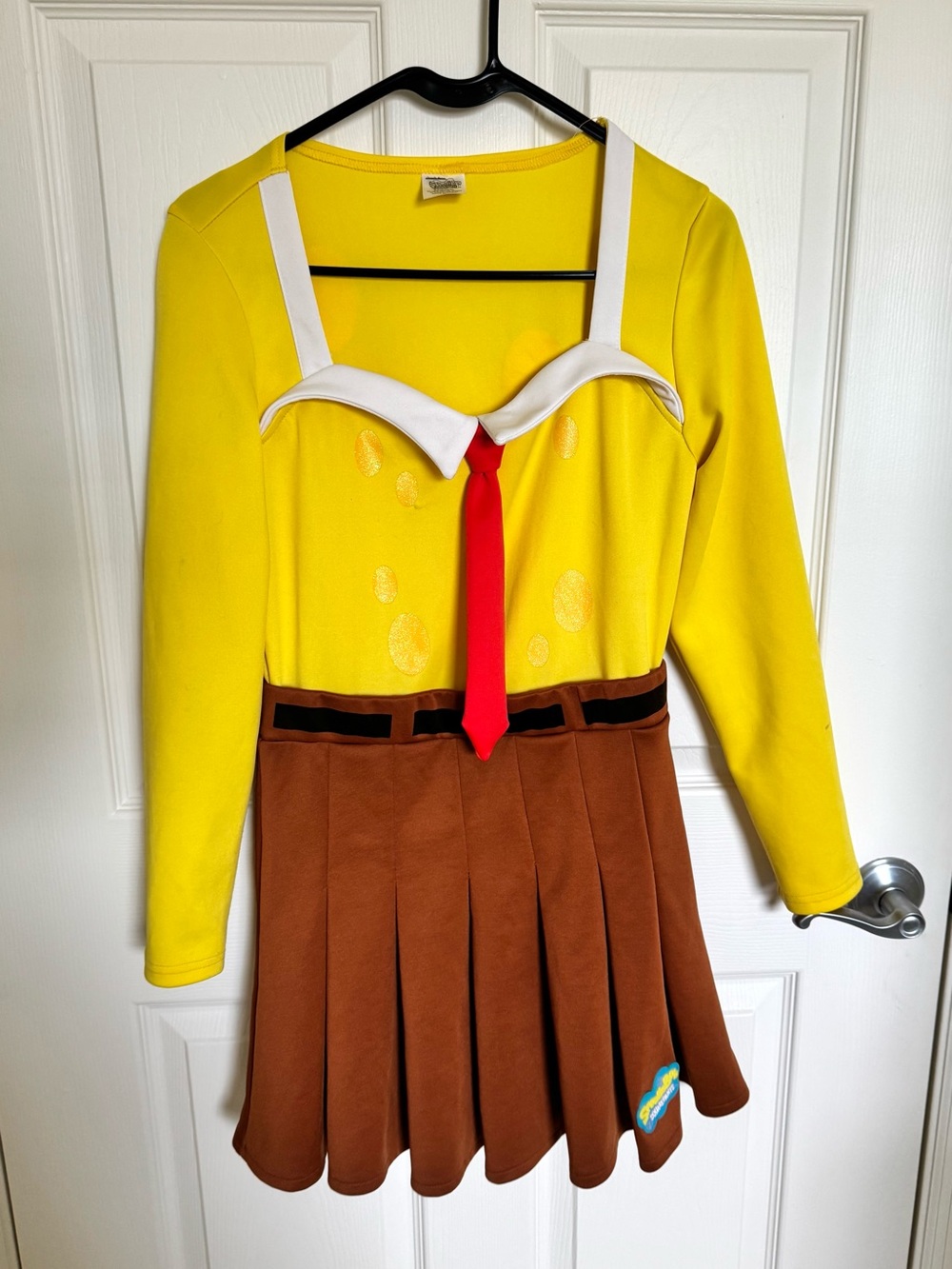 SpongeBob SquarePants Women’s Halloween Cosplay Costume Long Sleeve Dress Medium
